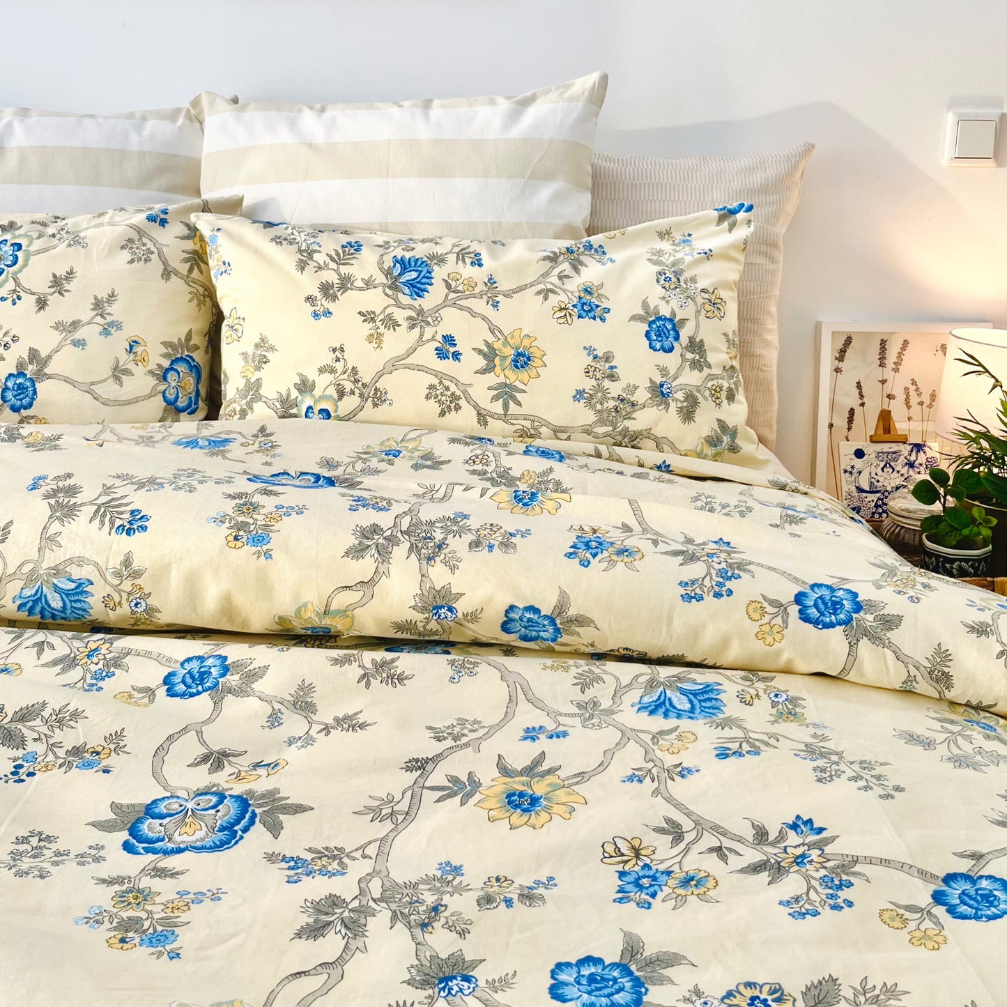 Duvet Cover Set & Fitted Bedsheets - MAGNOLI 100% Cotton